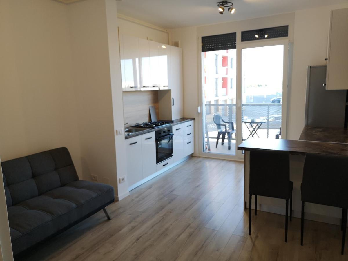 Ared-Atrium Mall Chrysflatty3 Premium Apartment 60Mp Arad Eksteriør billede