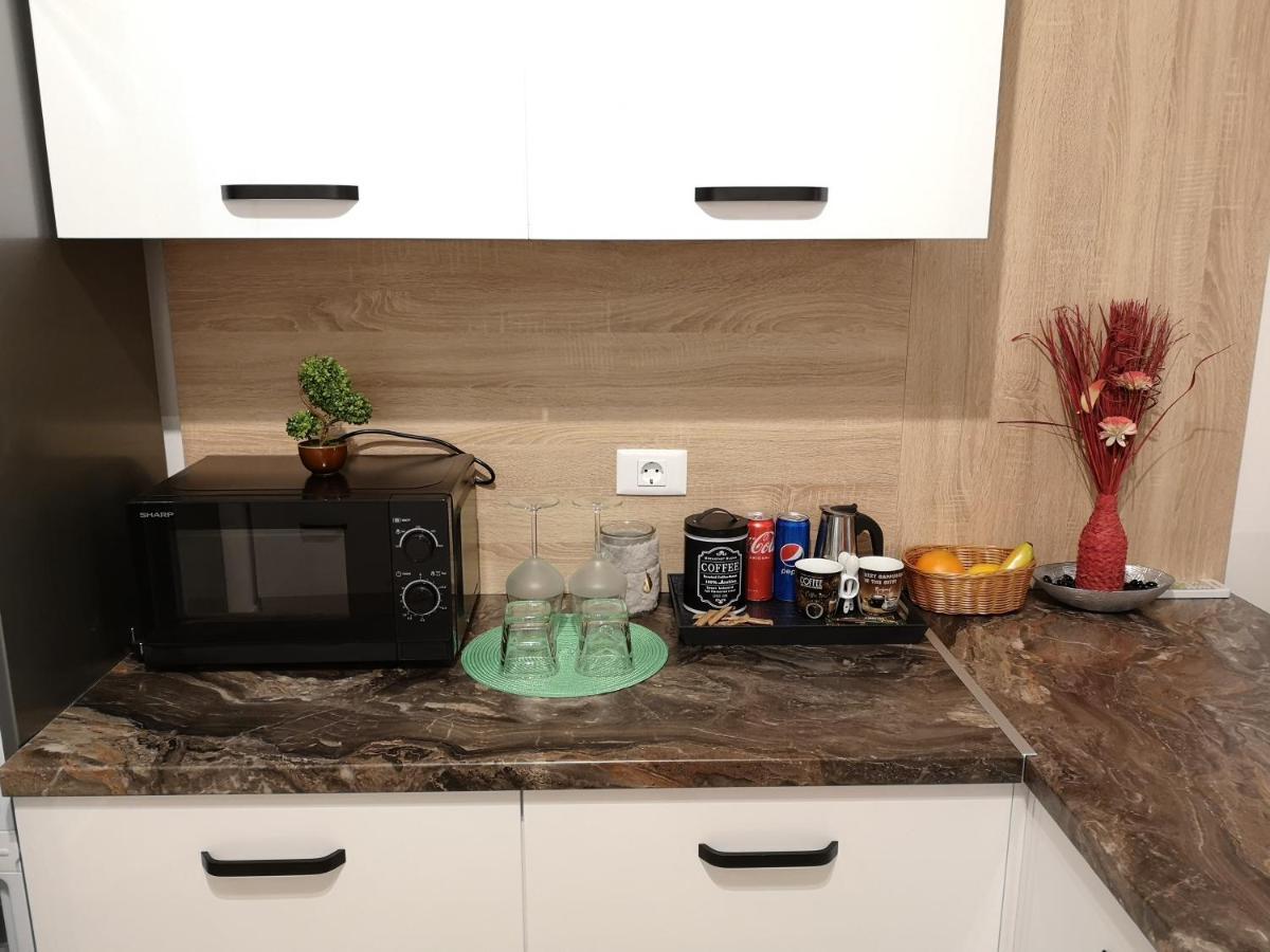 Ared-Atrium Mall Chrysflatty3 Premium Apartment 60Mp Arad Eksteriør billede